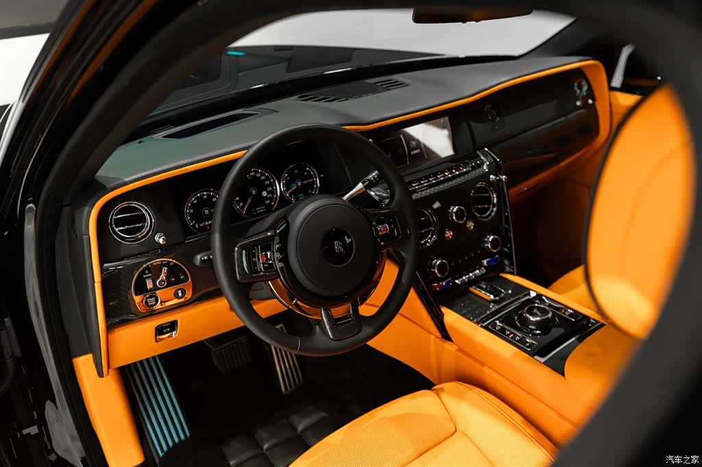 Rolls-Royce Cullinan, 2021 8