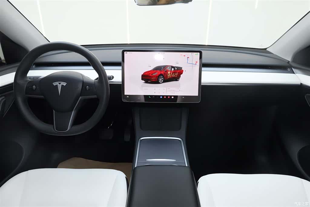 Tesla Model Y, 2023 25