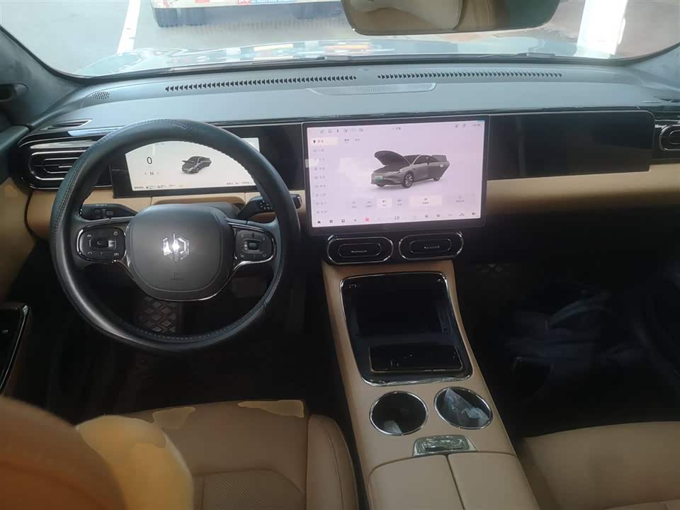 Leapmotor C01