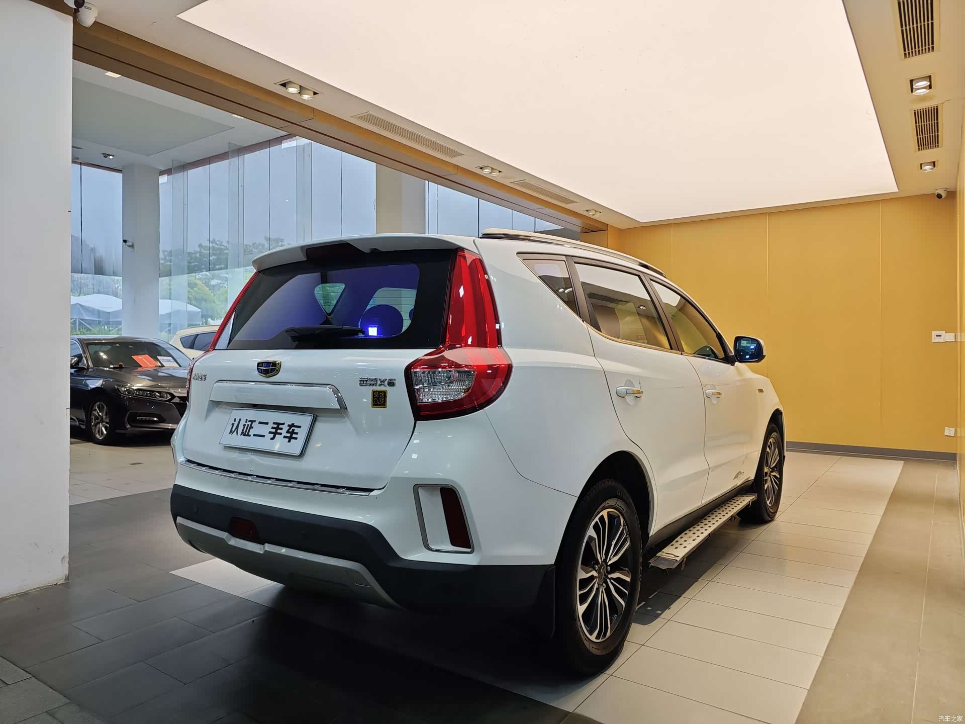 Geely X6, 2016 28