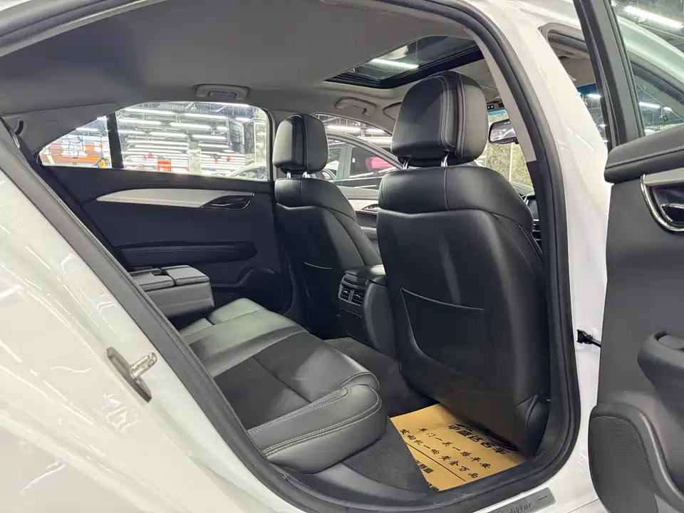 Cadillac ATS-L