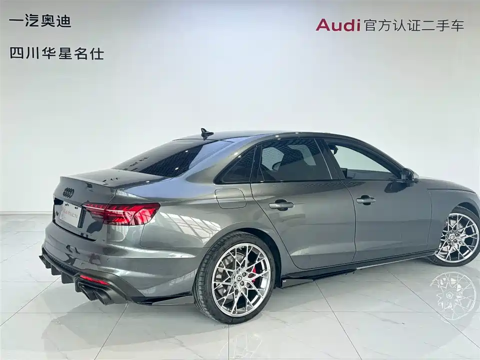 Audi S4