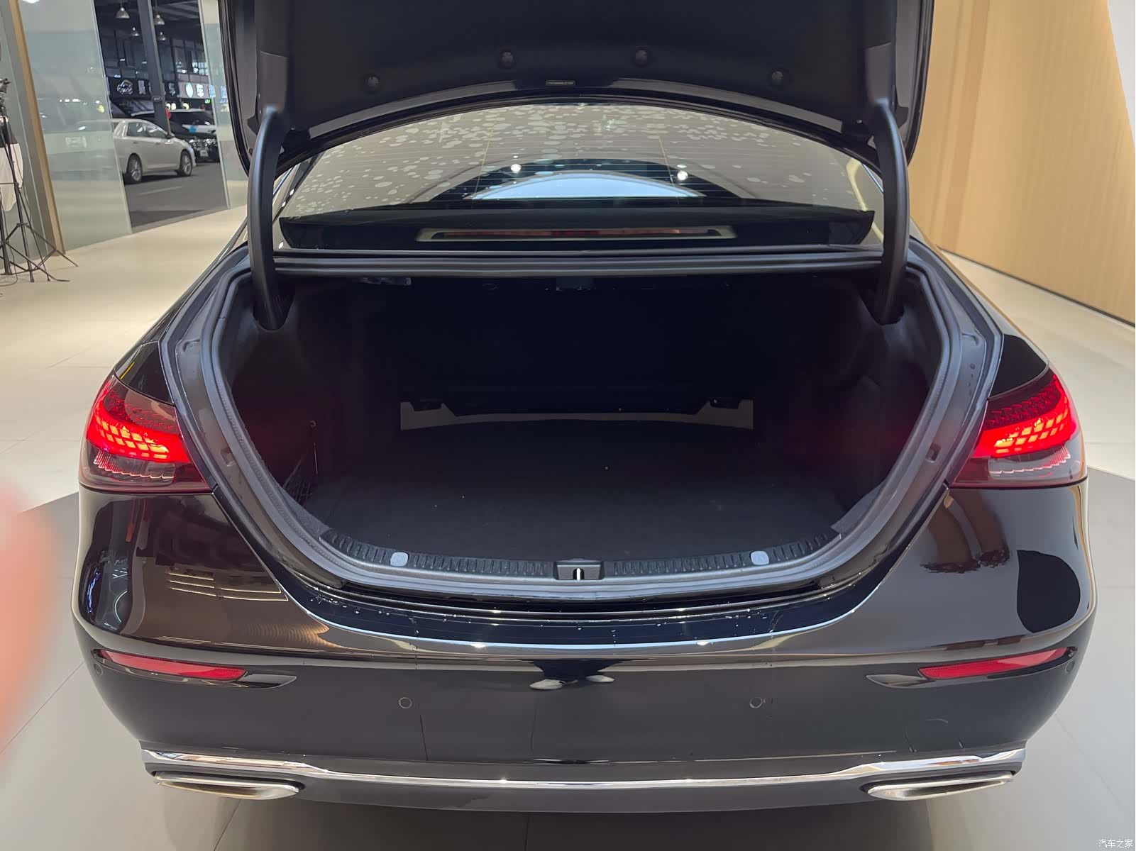Mercedes-Benz E-Class, 2022 23