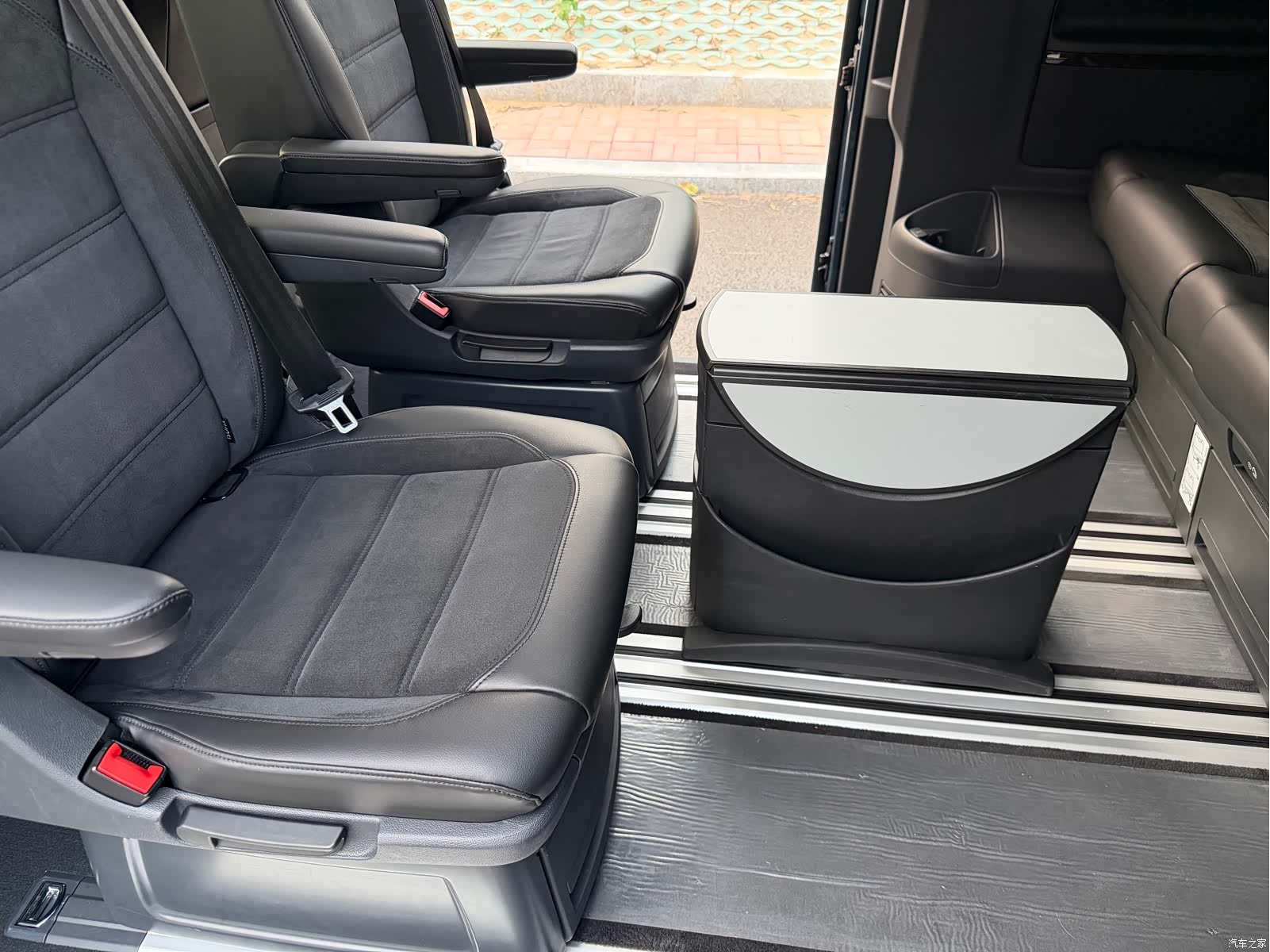 Volkswagen 7, 2019 15