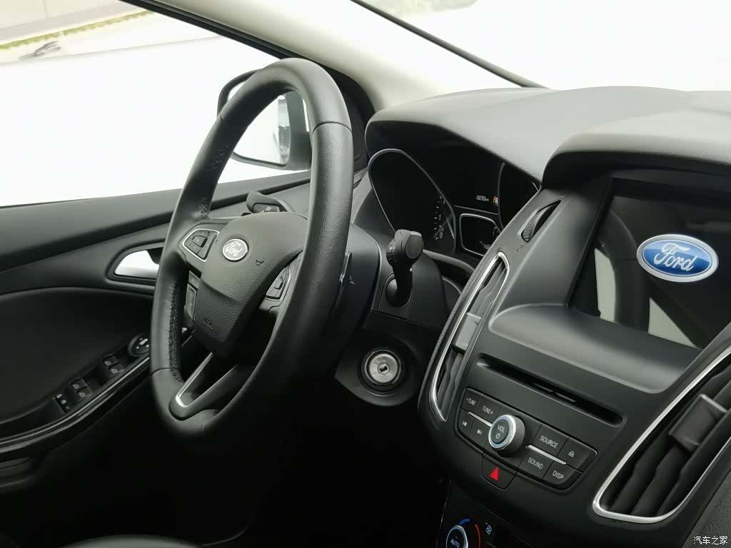 Ford Focus, 2017 22
