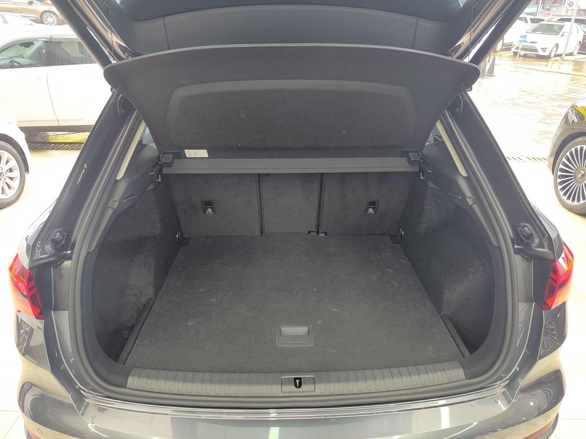 Audi Q3, 2023 18