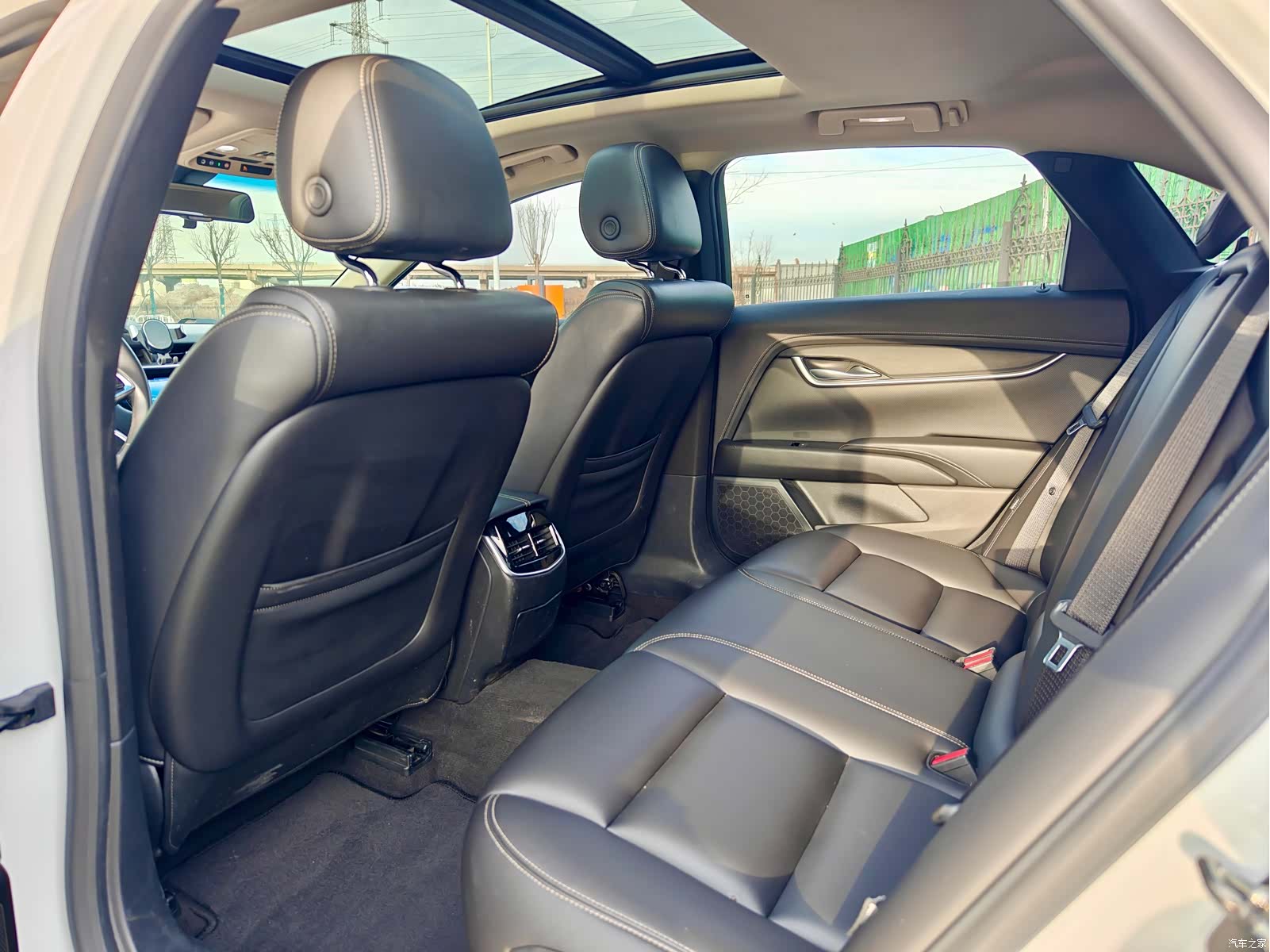 Cadillac XTS, 2019 15