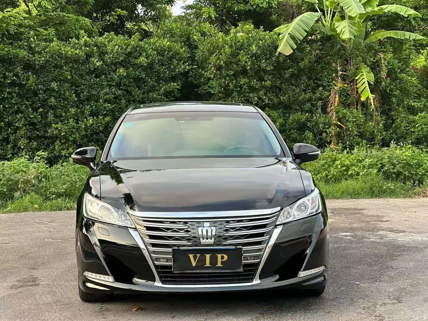Toyota Crown, 2017 2