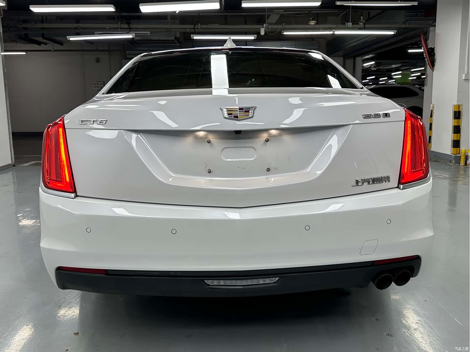 Cadillac CT6, 2016 все фото
