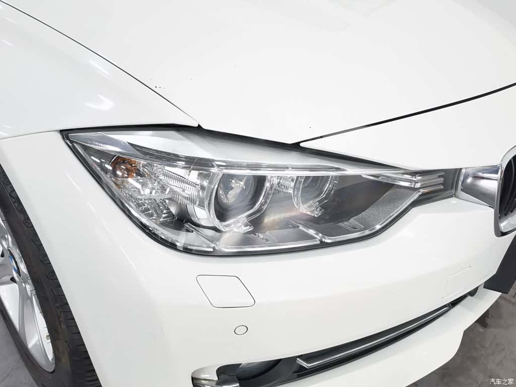 BMW 3 Series, 2015 7