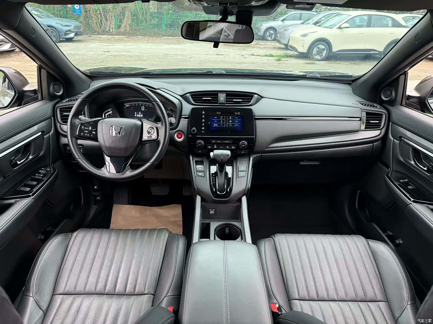 Honda Breeze, 2022 все фото