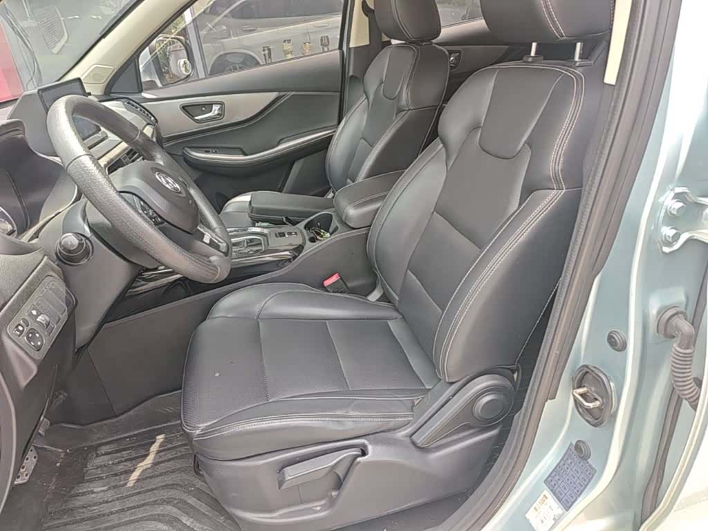 DongFeng S560, 2018 15