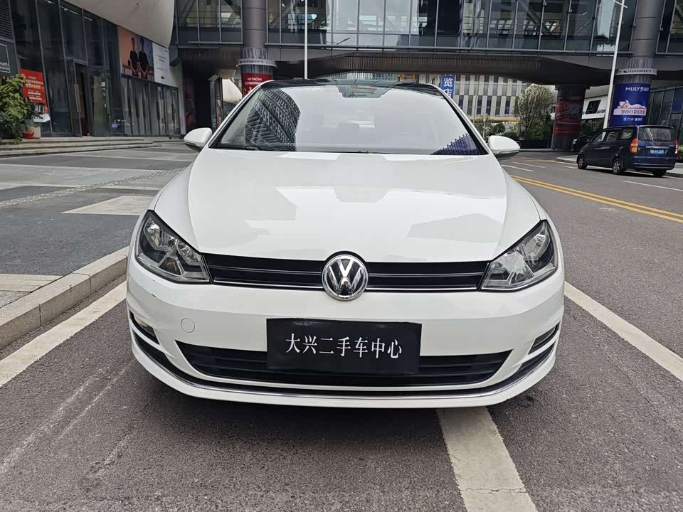 Volkswagen golf