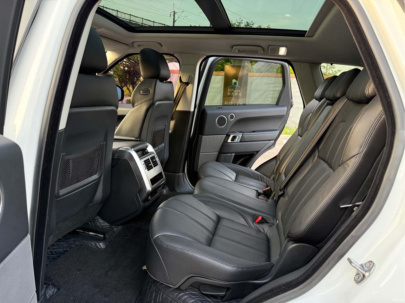 Land Rover Range Rover, 2016 10