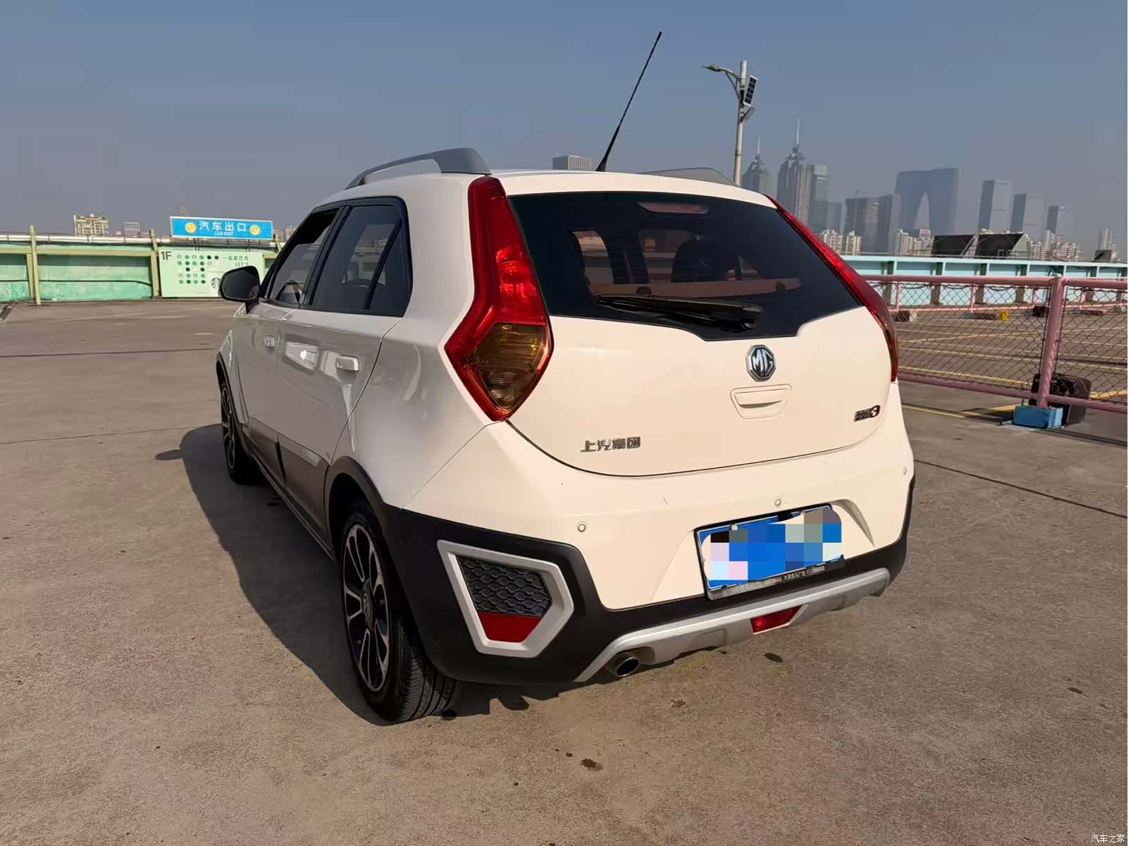 MG 3SW, 2016 6
