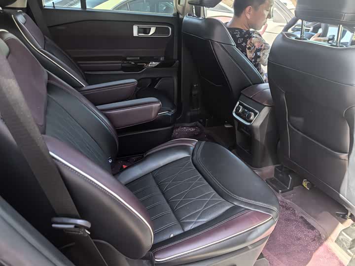 Ford Explorer, 2023 года фото 14