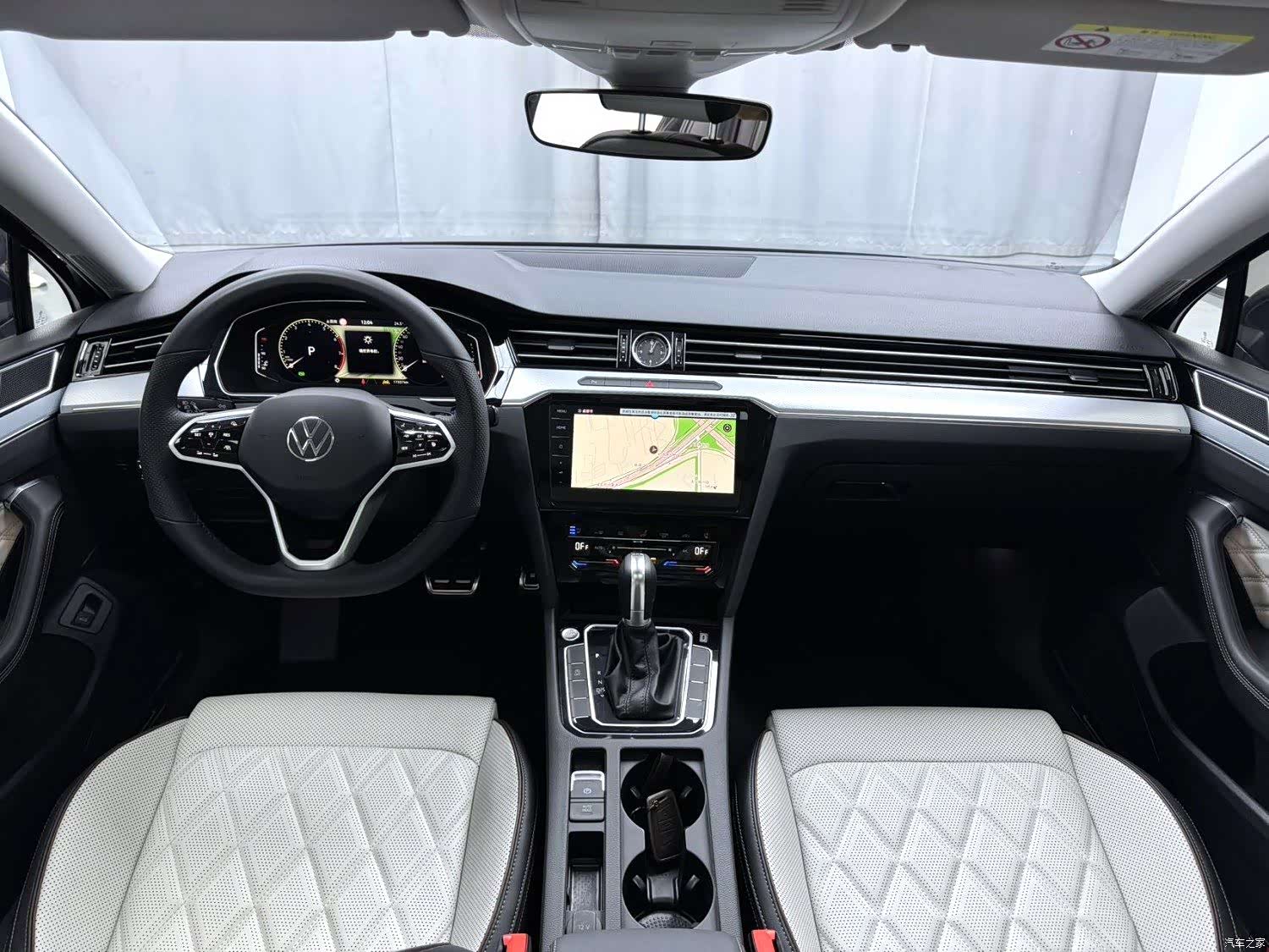 Volkswagen Magotan, 2024 6
