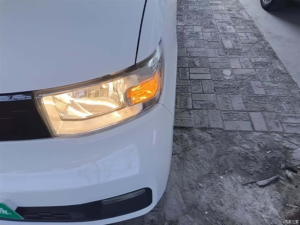 Wuling MINIEV, 2021 24
