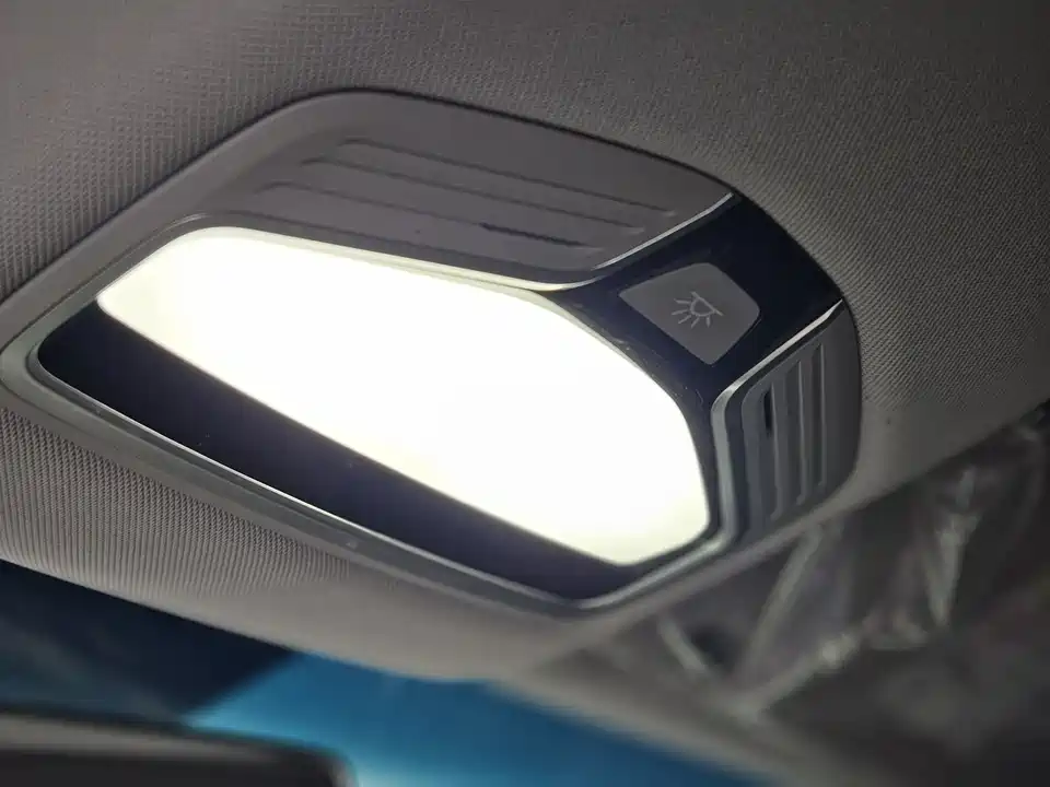 Geely Emgrand L HiP