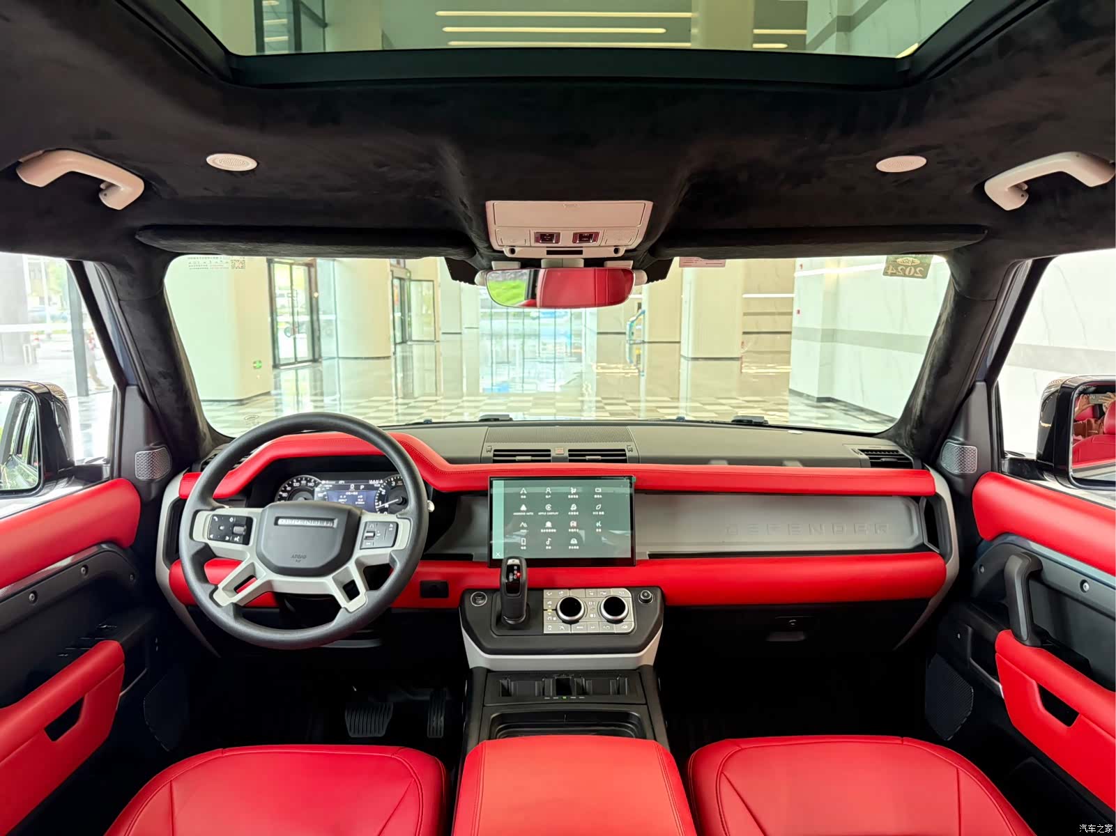 Land Rover Defender, 2022 9