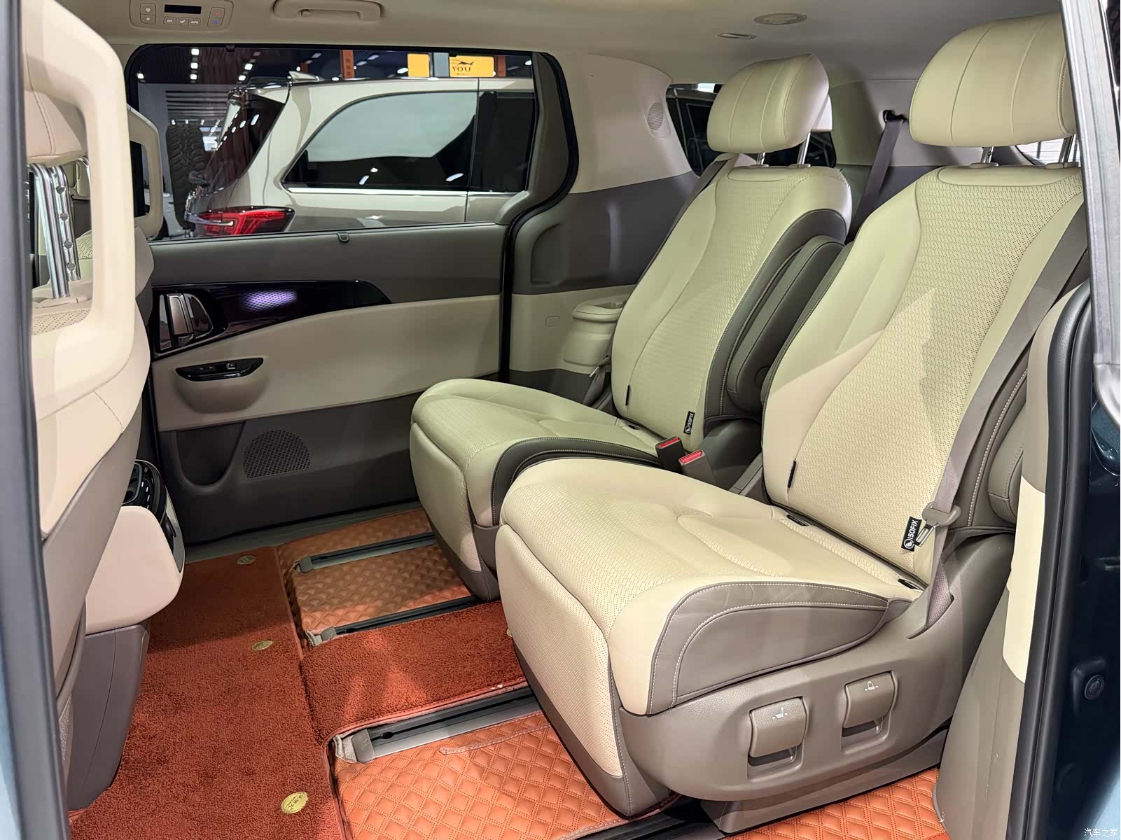 Kia Carnival, 2023 17