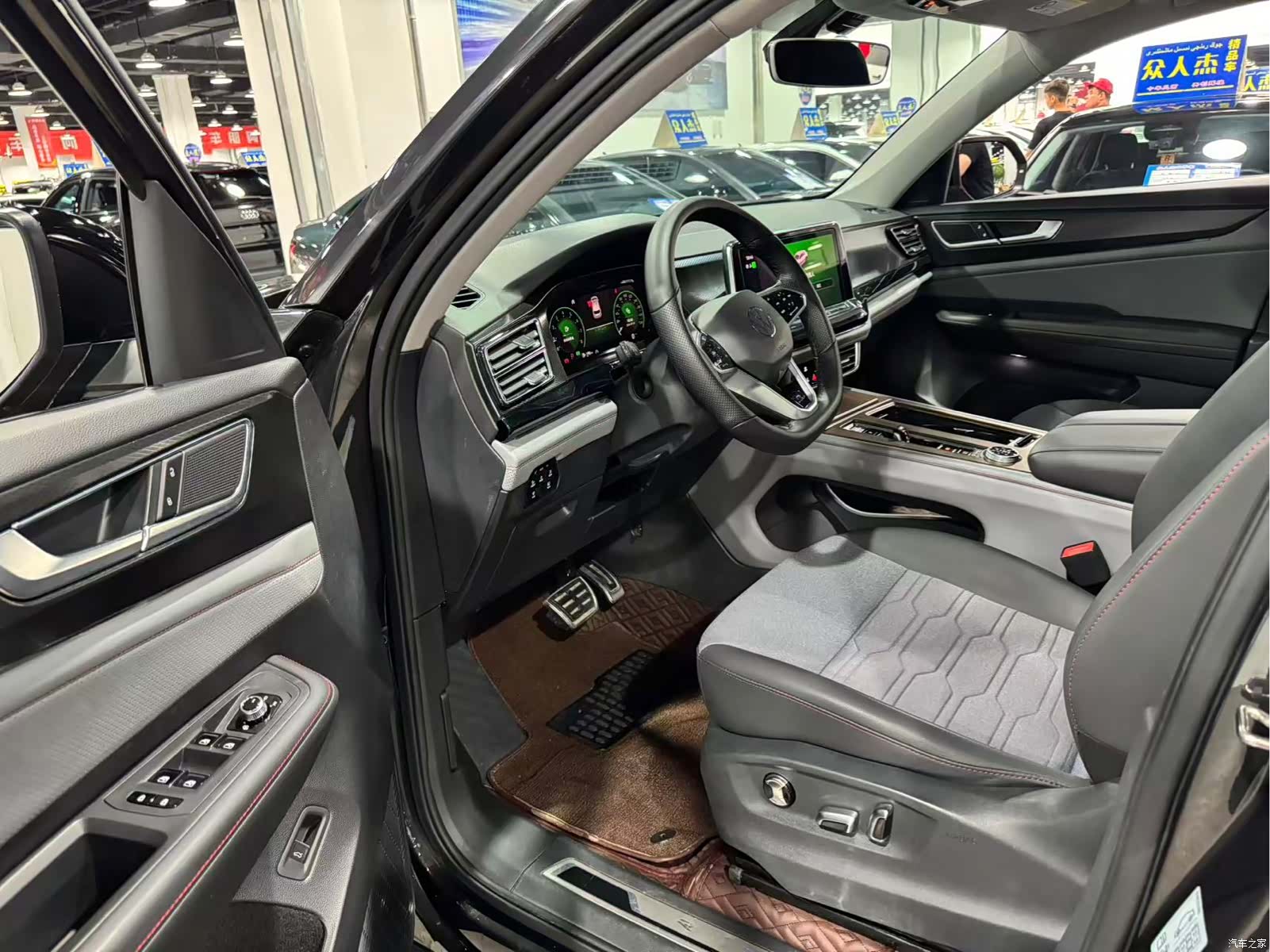 Volkswagen Teramont X, 2021 8