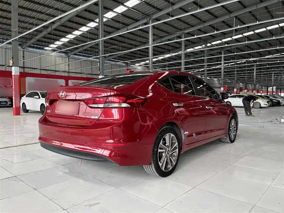 Hyundai Lead