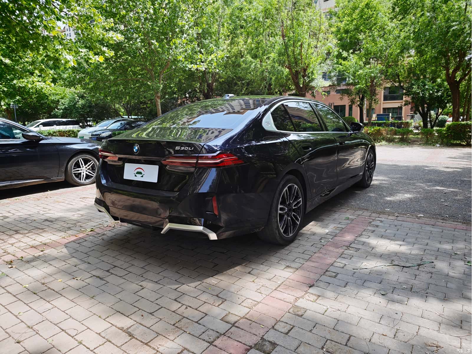 BMW 5 Series, 2025 все фото