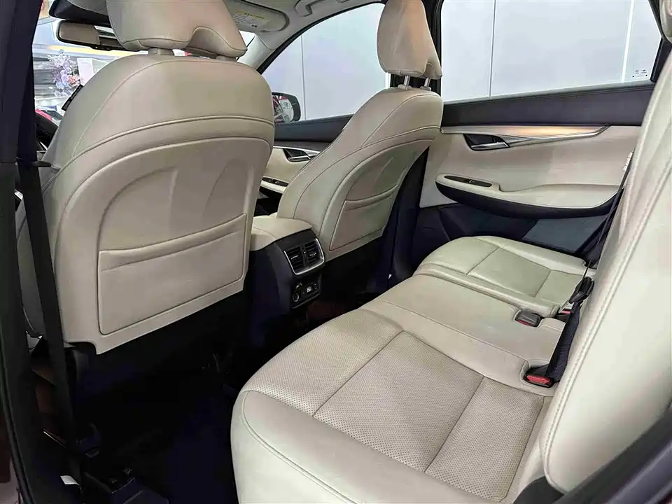 Infiniti QX50