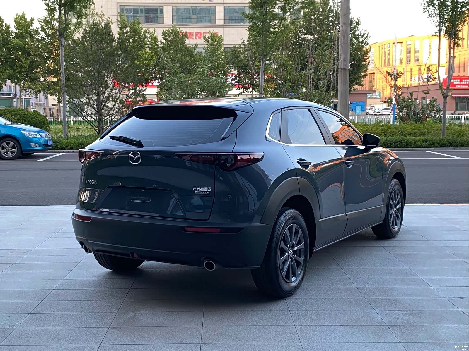Mazda CX-30, 2023 9