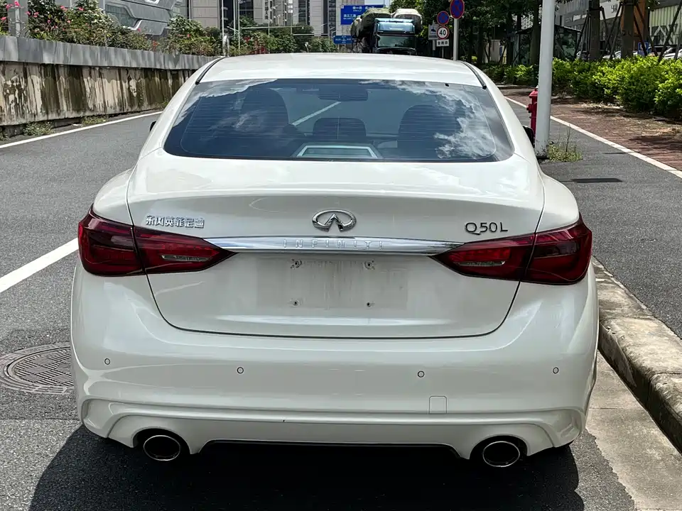 Infiniti Q50L Infiniti Q50L