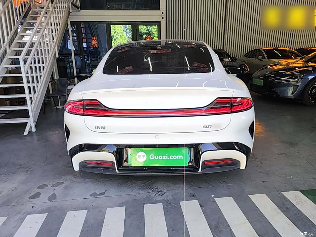Xiaomi SU7, 2025 6