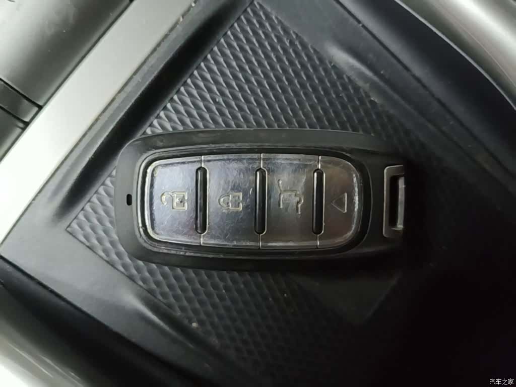 BYD Dolphin, 2024 9