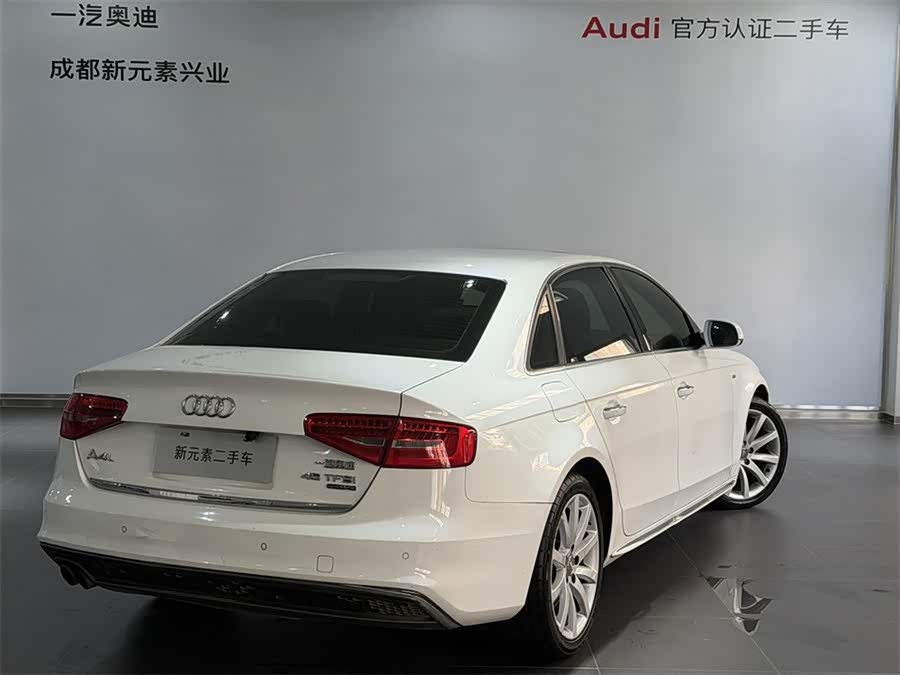 Audi A4L 2016, фото 4