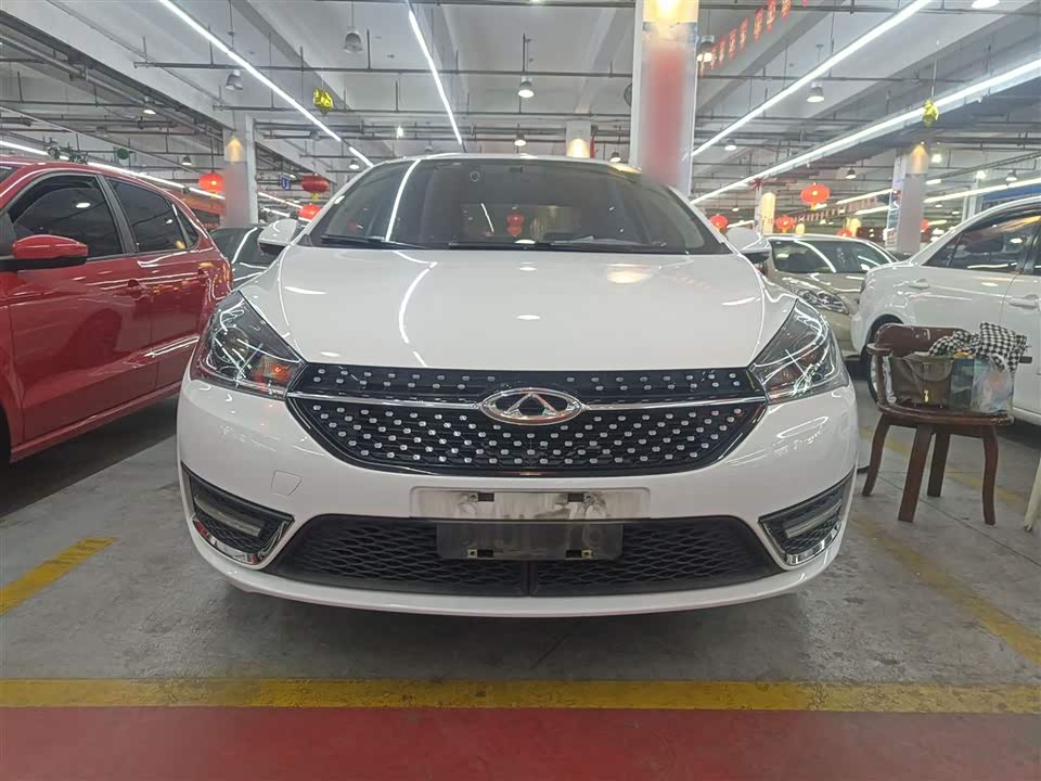 Chery Arrizo 5