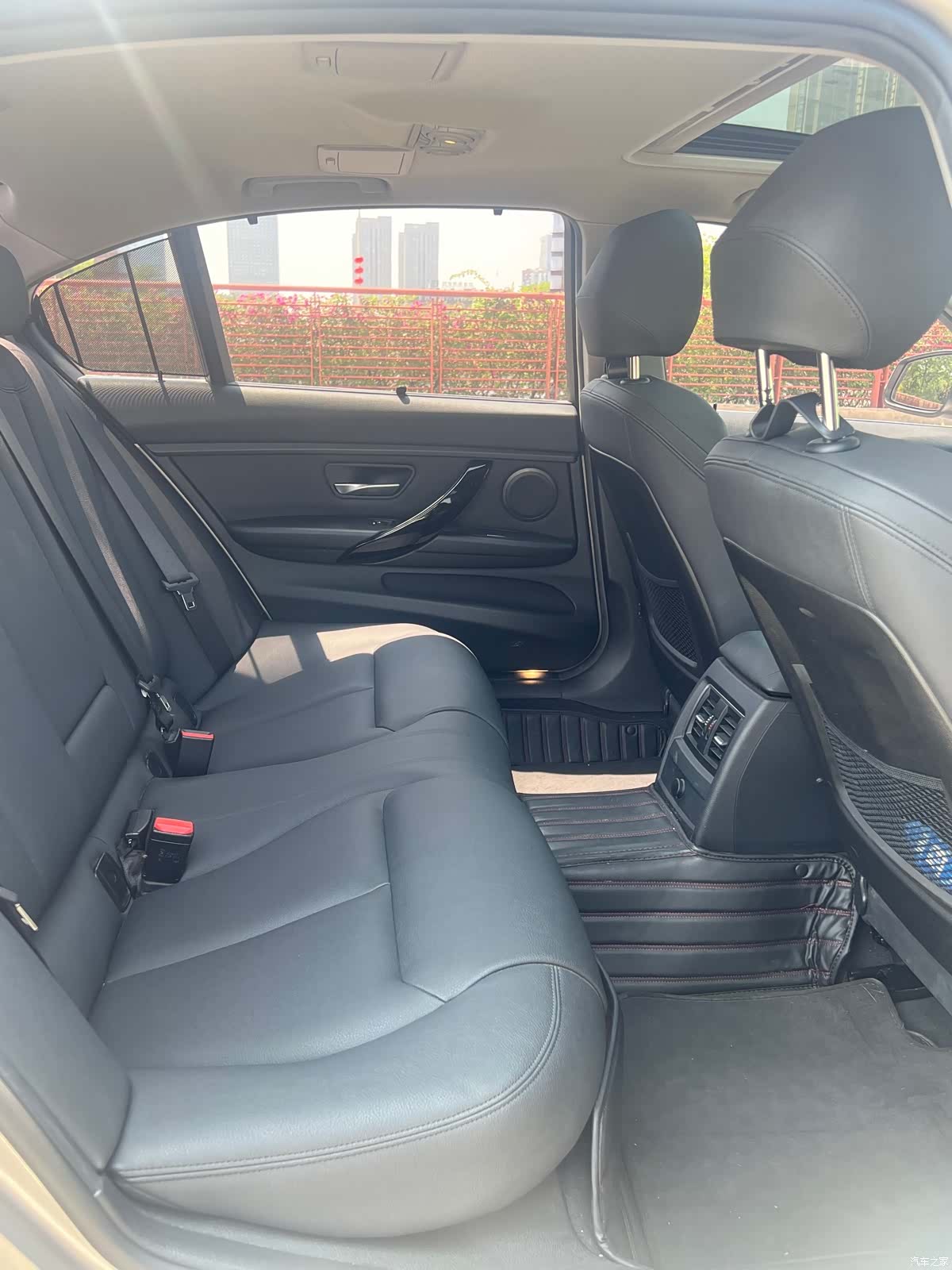 BMW 3 Series, 2017 11
