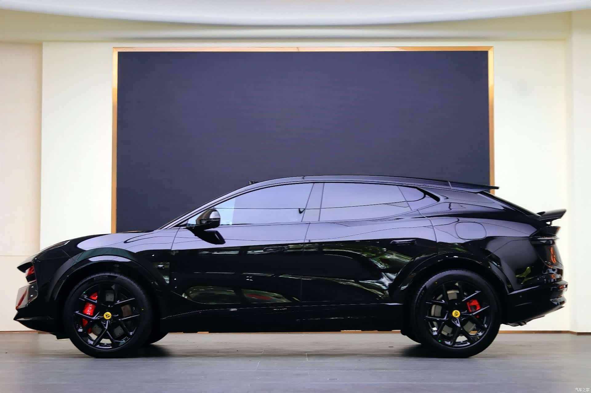 Lotus FOR, 2026 22
