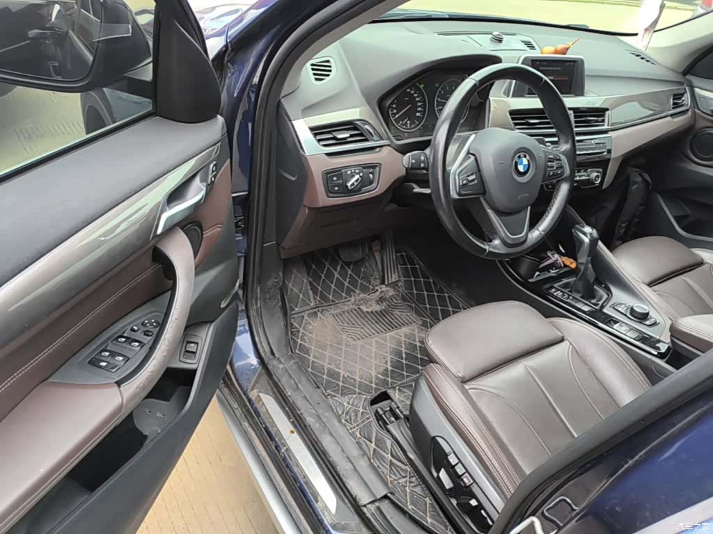 BMW X1, 2018 12