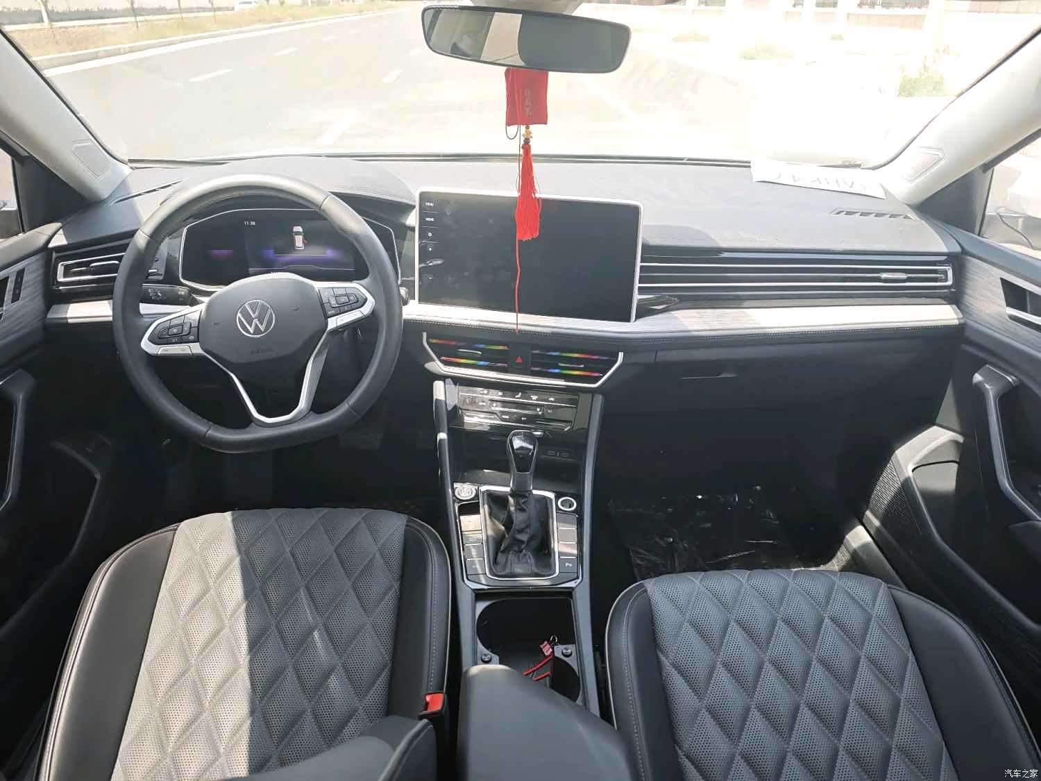Volkswagen Sagitar, 2022 6