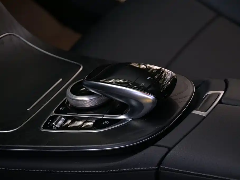 Mercedes-Benz E-class Mercedes-Benz E-class