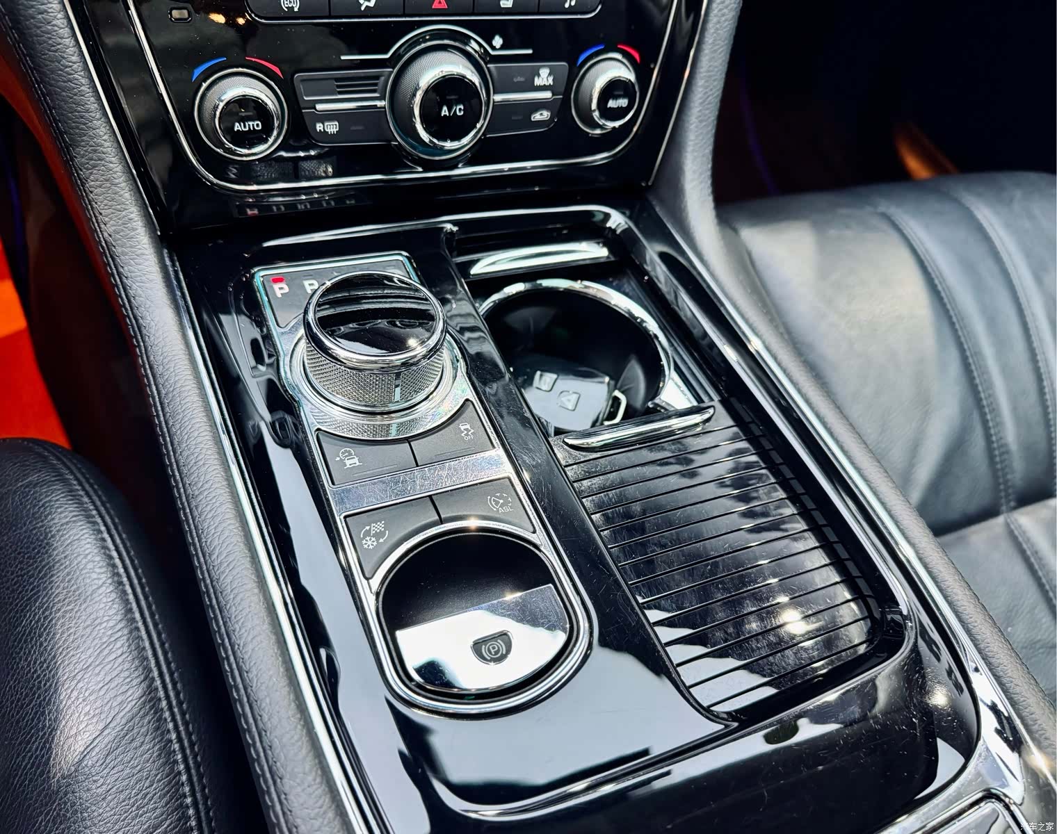 Jaguar XJ, 2016 15