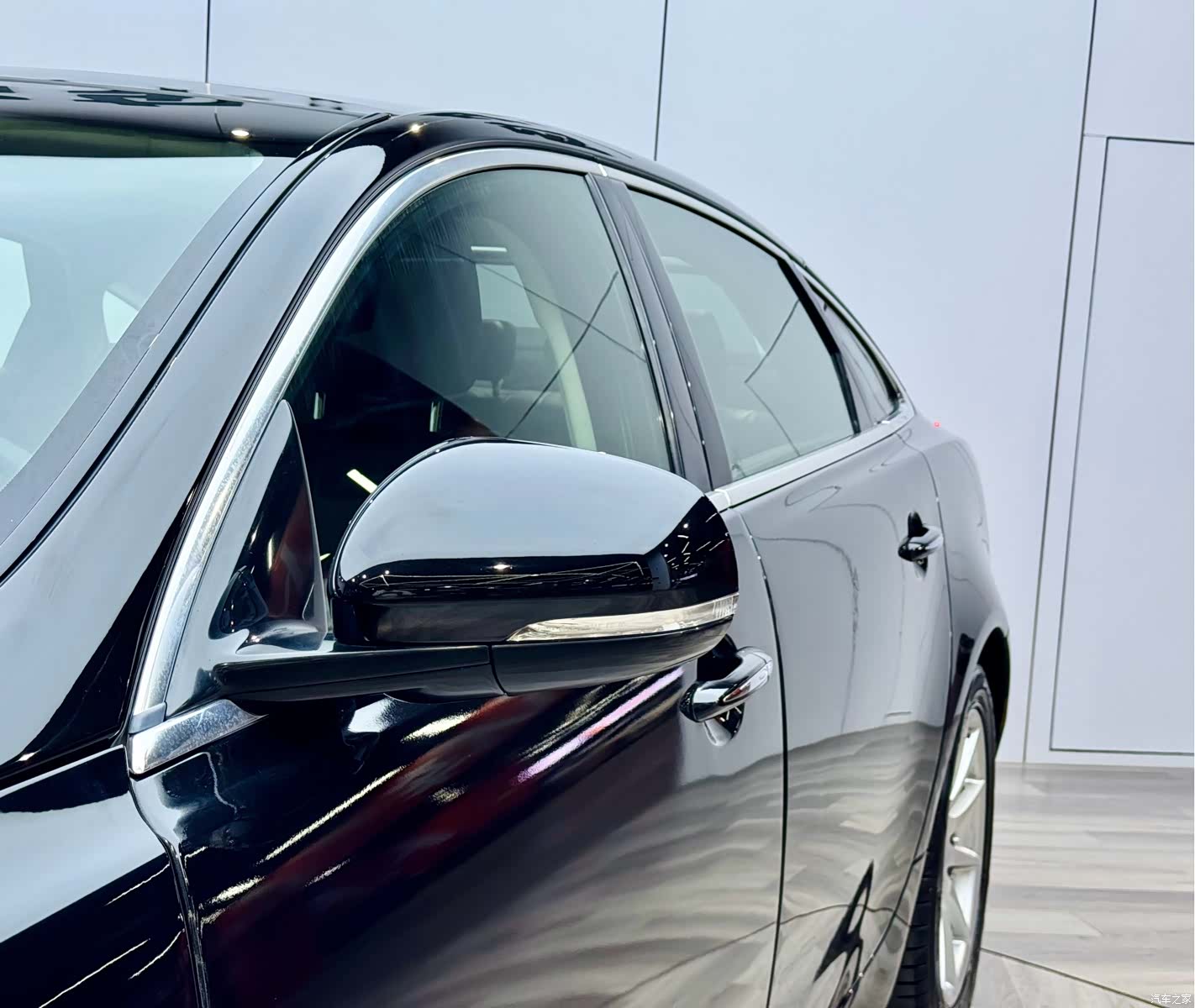 Jaguar XJ, 2016 26