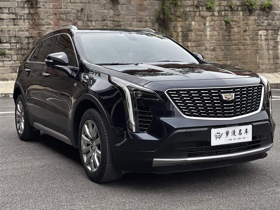 Cadillac XT4
