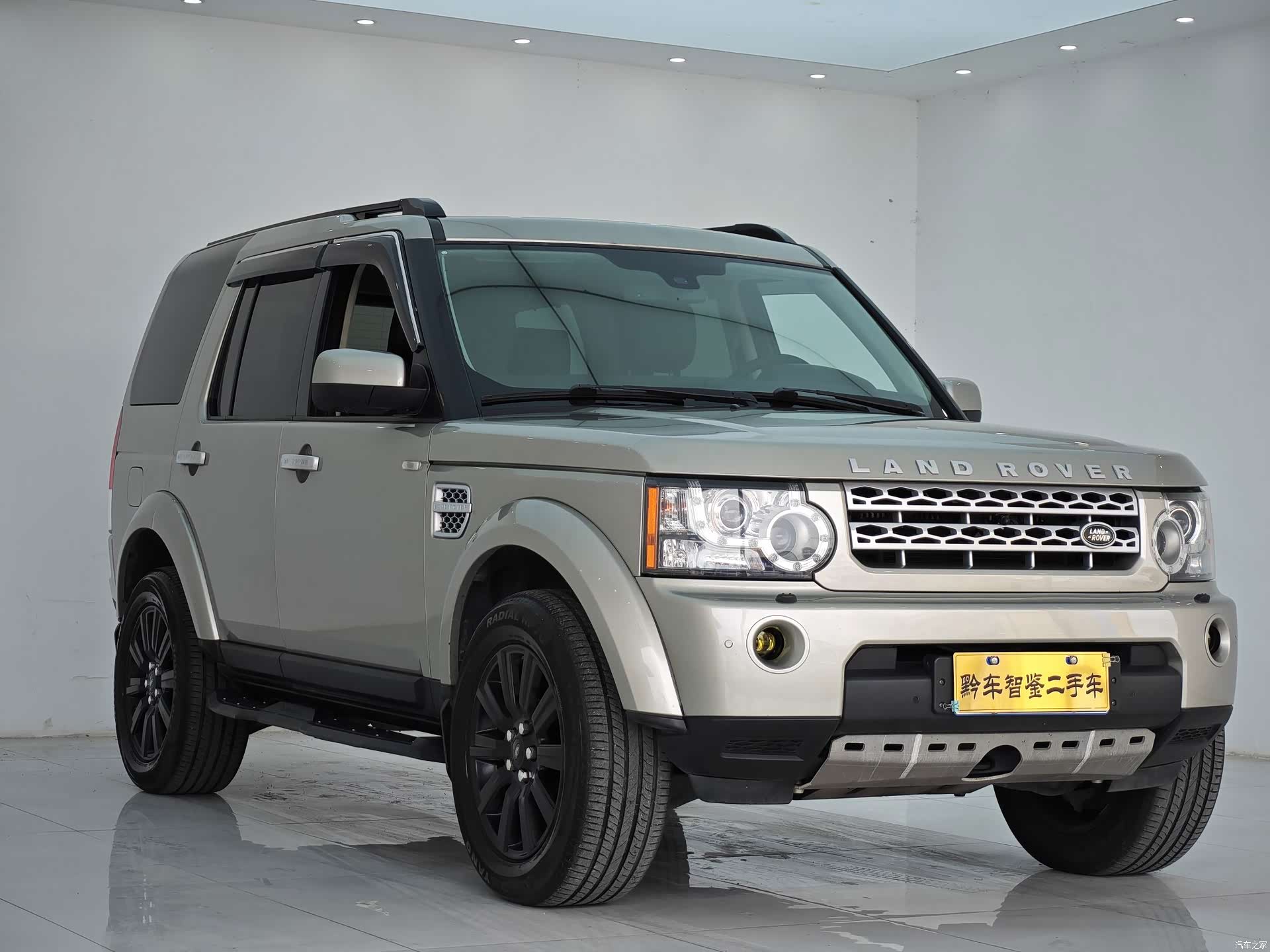 Land Rover Discovery, 2012 3
