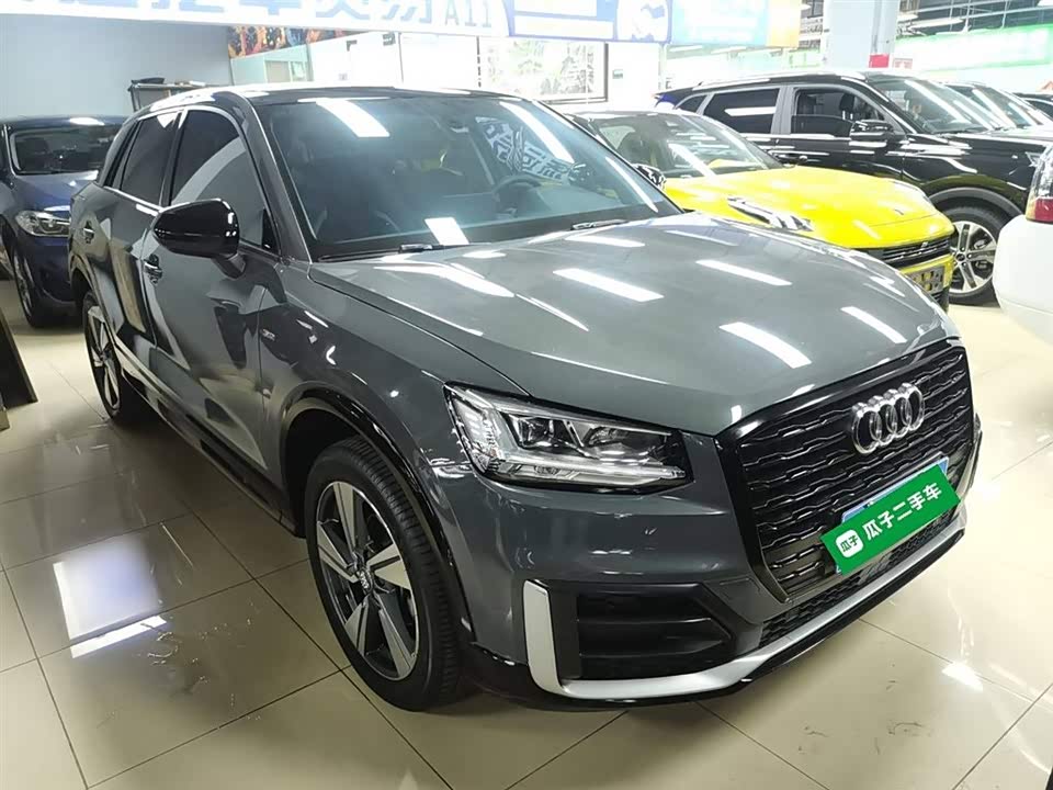 Audi Q2L Audi Q2L