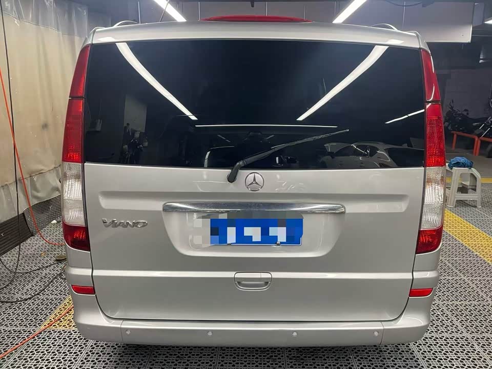Mercedes-Benz Viano