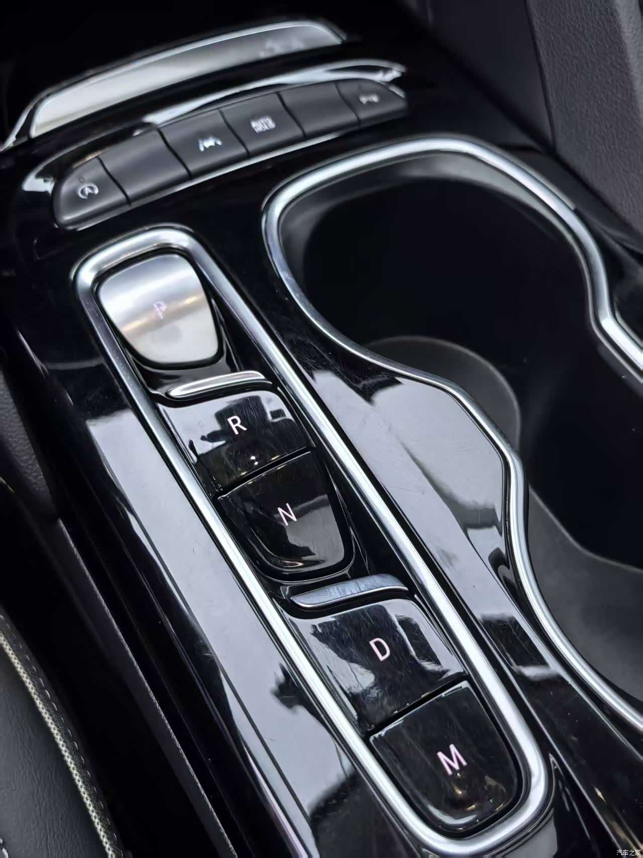 Buick Envision, 2022 18