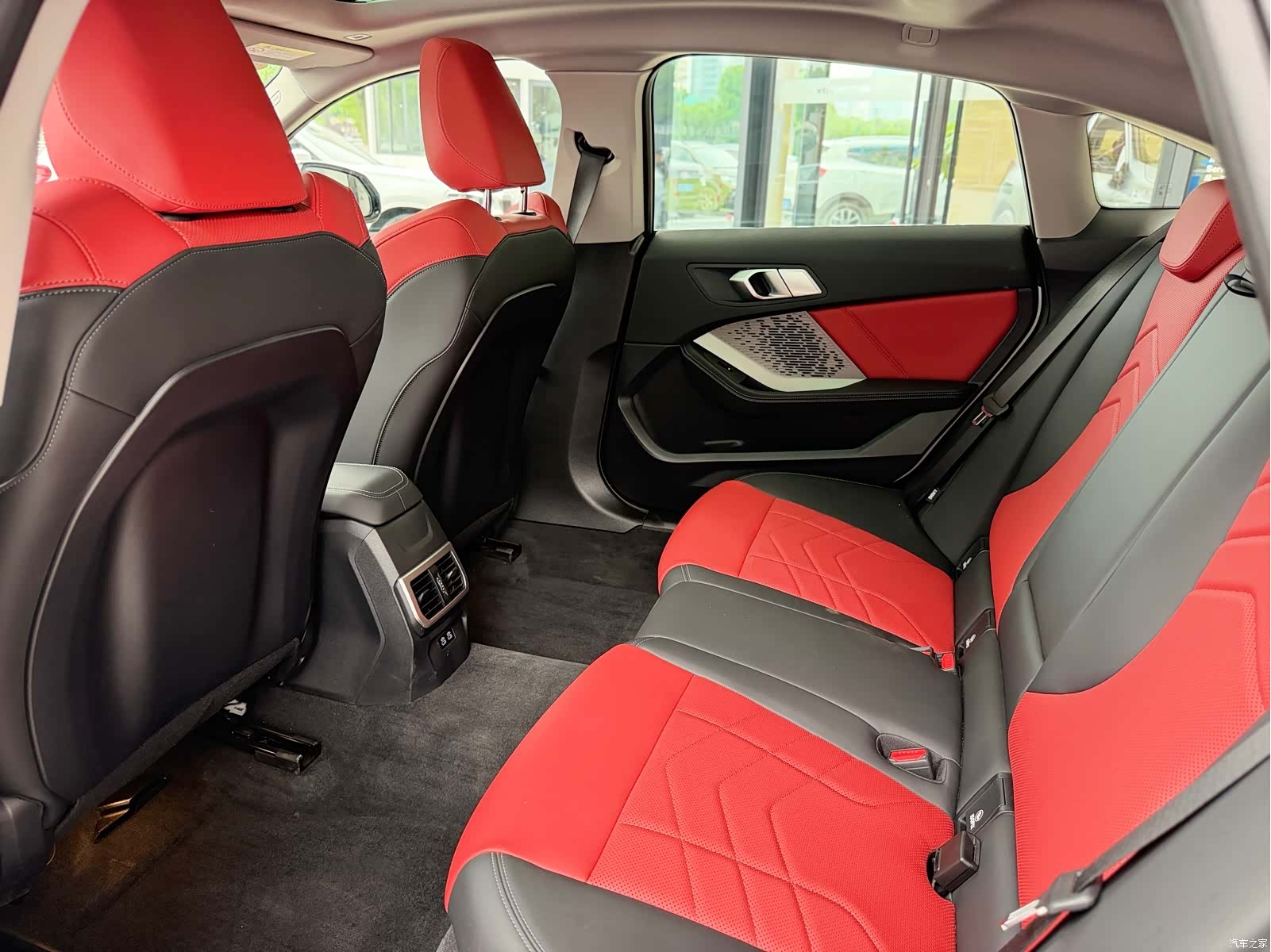 BMW 2 Series, 2025 9