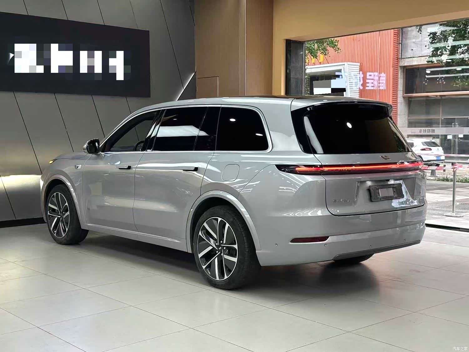 Li Auto L9, 2023 7