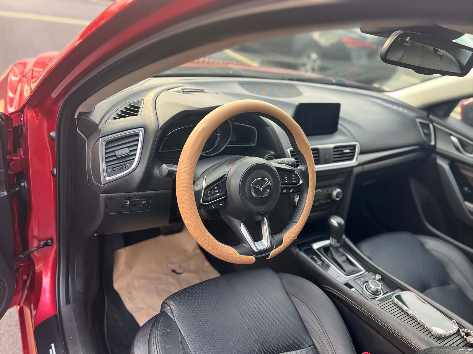 Mazda Mazda3, 2017 4